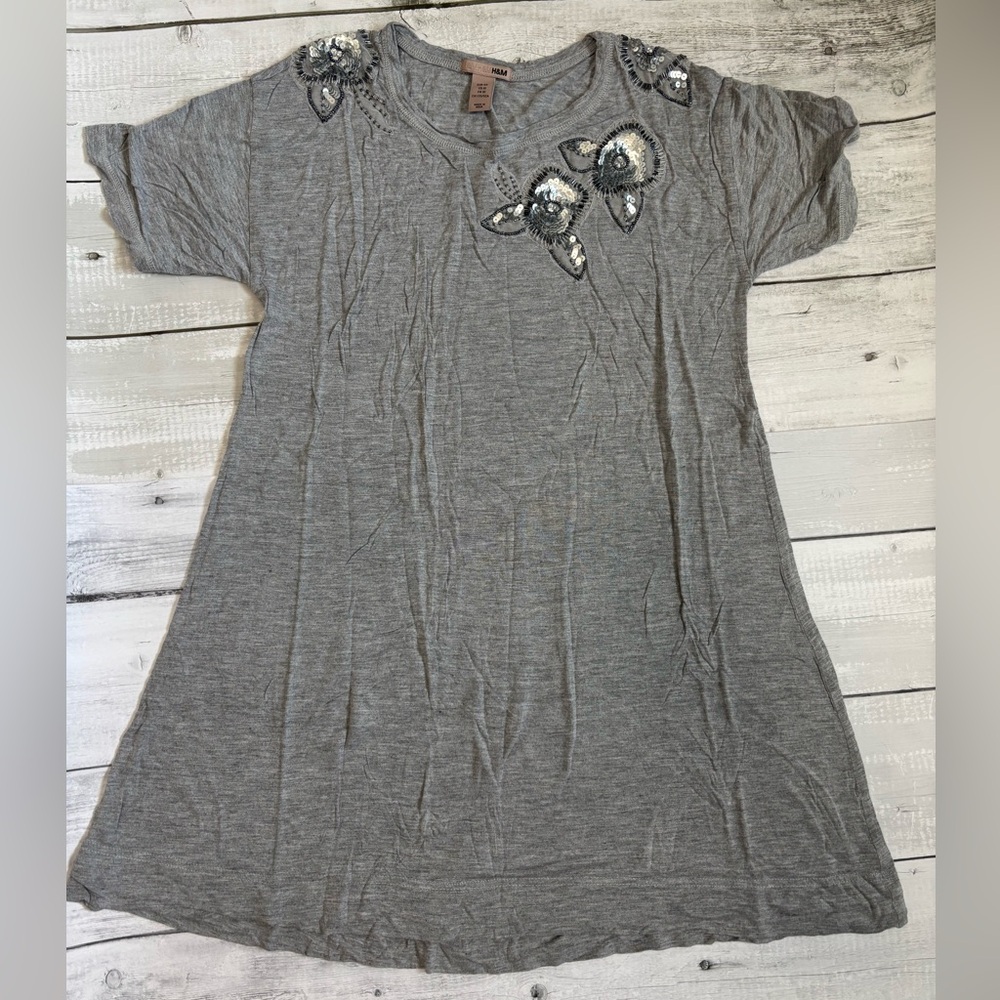 H&M Gray Sequin Embellished Top